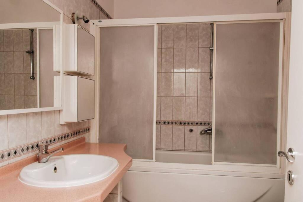 Cosy Apartment In A Quiet Neighborhood Zadar Bagian luar foto